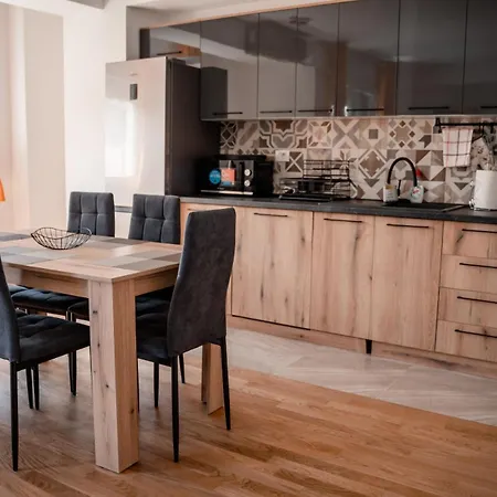 Darki 4 - Very 100 Square Meters,two Bedrooms,free Parking *